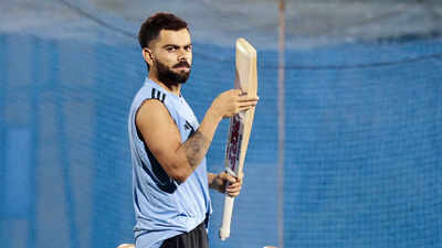 Asia Cup, IND vs PAK: WATCH - Virat Kohli shares 'success mantra' with budding cricketers
