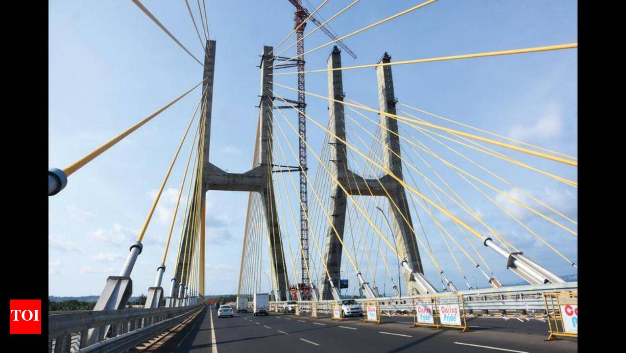 DEVISE WORKS／HARE BRIDGE New Zuari bridge may be fully ready by Nov as work hastens | Goa