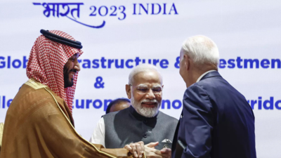 G20 Summit: 70-minute subtle diplomacy of handshakes & hugs | India ...