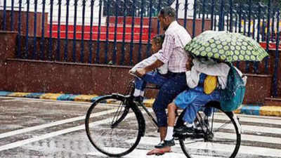 Rain turns weekend pleasant in Lucknow, but humid weather to be back