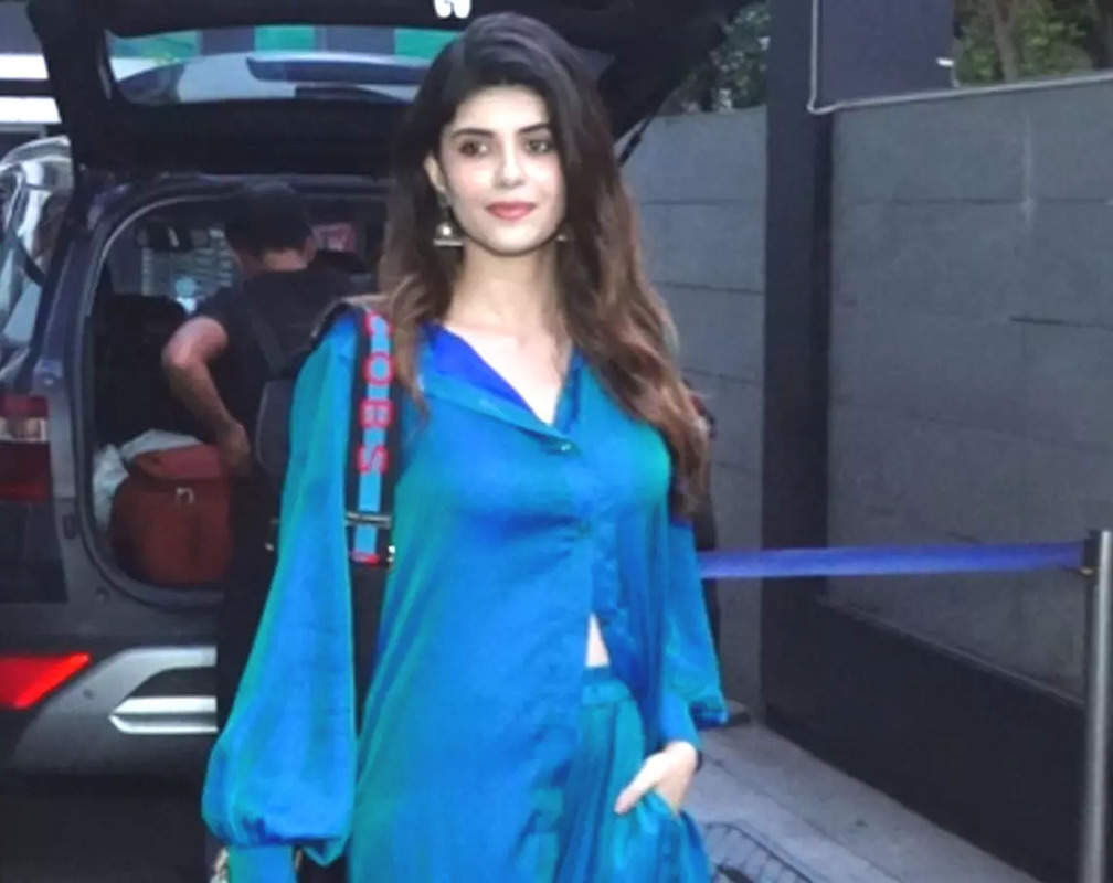 
Sanjana Sanghi looks incredible in blue outfit as she gets clicked in Andheri
