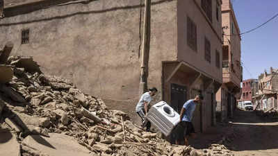 Aftershock rattles Morocco as toll tops 2,100 plus from 6.8-earthquake