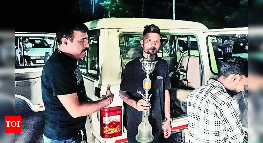Cops Raid 26 Seize 67 Hookahs, Make 3 Arrests In Pkl