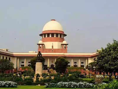 Supreme Court refuses to entertain PIL challenging law on control of services in Delhi