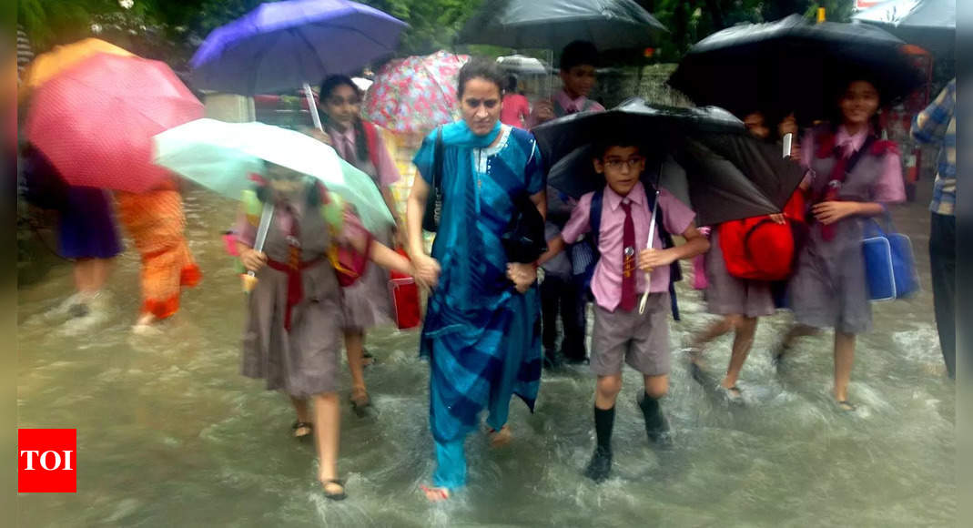 Heavy rainfall forces school closures in Lucknow and Uttarakhand