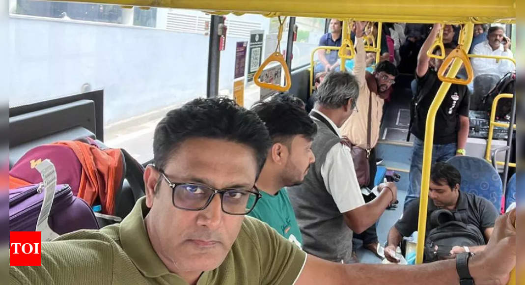 Bangalore Bandh Today: Ex-cricketer Anil Kumble Travels By BMCT Bus As ...