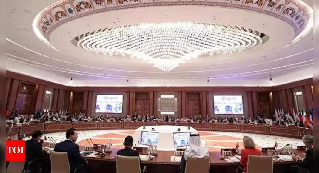 G20 leaders stress on achieving universal health coverage, enhancing pandemic preparedness | India News