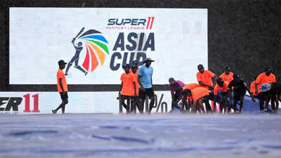 Asia Cup: Rain, wet outfield delay resumption of India-Pakistan tie on reserve day