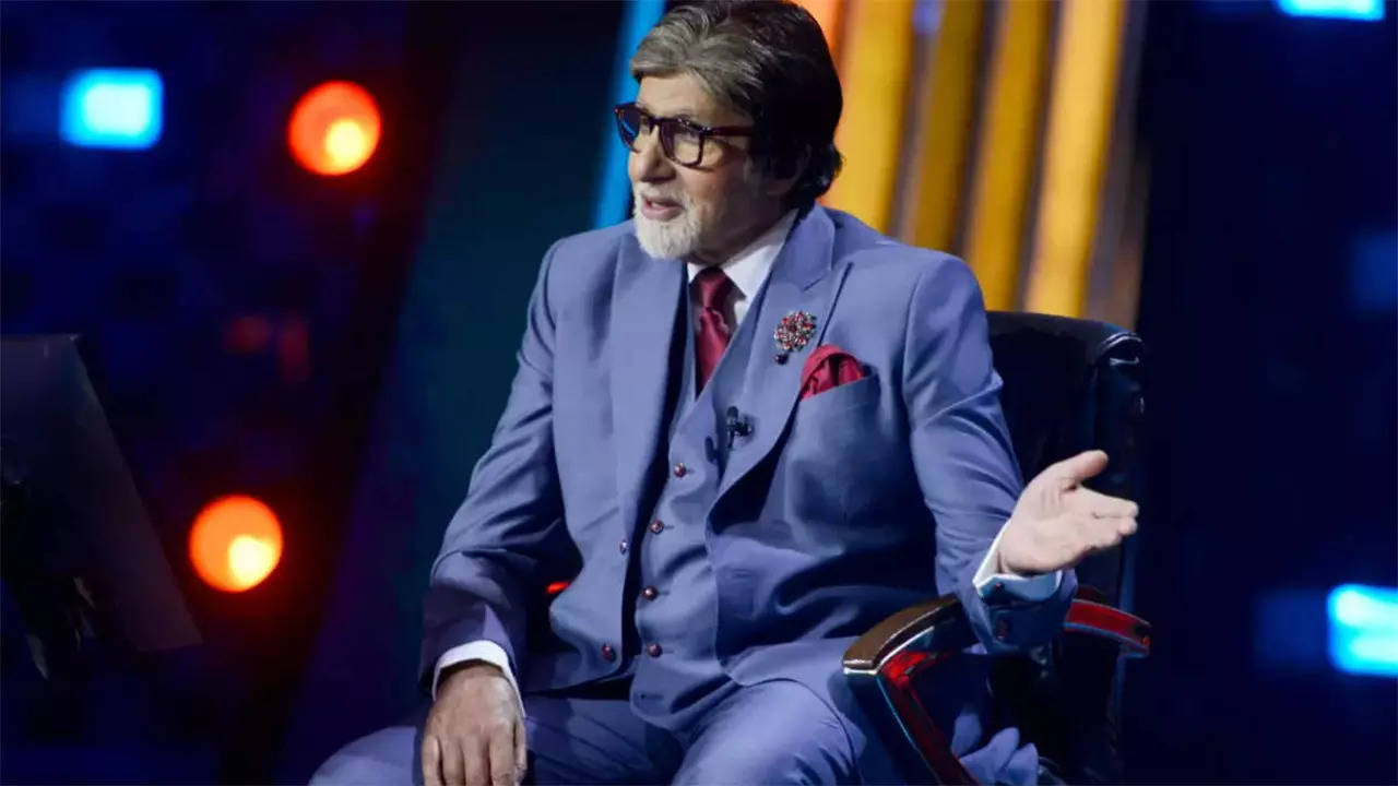 Kaun Banega Crorepati 15: Amitabh Bachchan reacts to contestant asking him if he takes his wife Jaya out, replies 'When I go home, she is at the Parliament' - Times of India