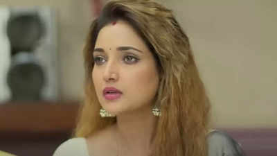 Aai Kuthe Kay Karte: Sanjana gets shocked after learning about her ex-husband Shekhar's marriage