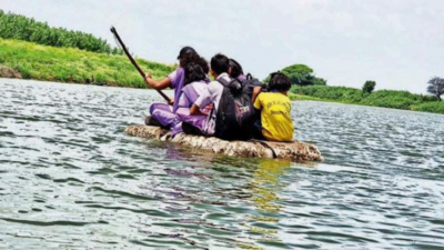 Bombay HC's Aurangabad bench orders boat, life jackets for bravehearts rowing to school