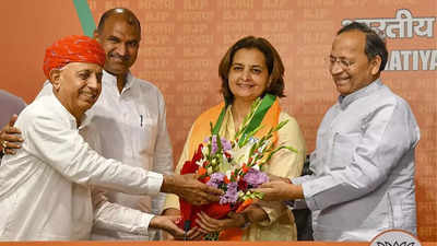 Ahead of Rajasthan polls, Nathuram Mirdha's kin Jyoti Mirdha joins BJP