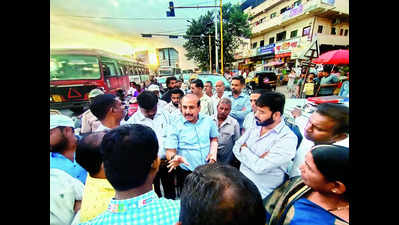 Will consult stakeholders before decision on Nagar Road BRTS fate, says PMC chief