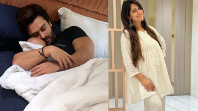 Dipika Kakar shares an adorable post of Shoaib Ibrahim and their son Ruhaan  while sleeping; says “Severe back pain hai lekin bete se door rehna manzoor  nahi" - Times of India