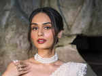 Manushi Chhillar is a vision of grace in white saree 
