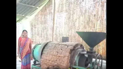 Jharkhand: Savita Mahato's journey from financial struggles to Rs 1,000 daily earnings