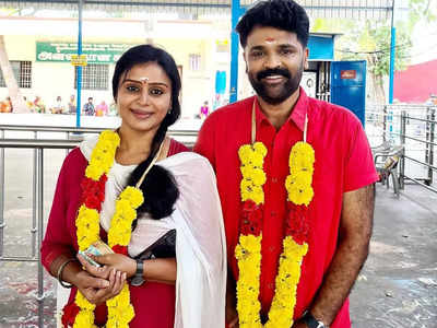 Metti Oli actress Latha Rao enjoys a devotional trip with her husband Rajkamal