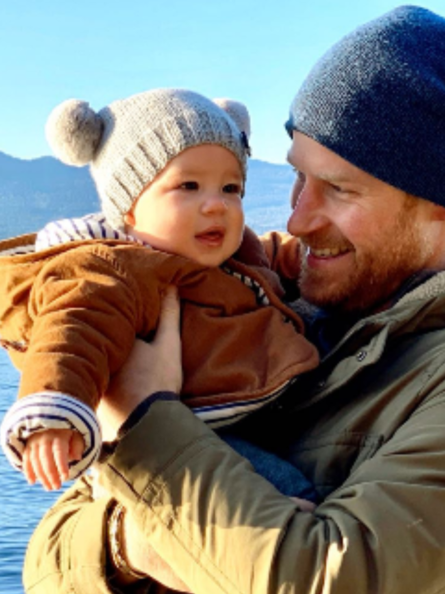 Prince Harry follows THIS unique parenting style - Vimarsana News