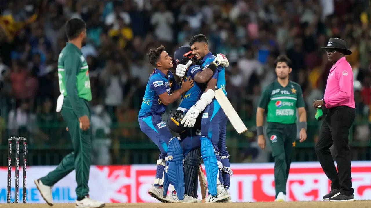 How Sri Lanka pipped Pakistan in last-over thriller to set up Asia Cup final with India Cricket News