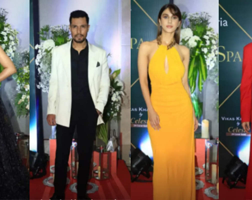 
Raveena Tandon, Saiyami Kher, Vaani Kapoor, Manushi Chhillar, celebs amp up glam quotient at an award show
