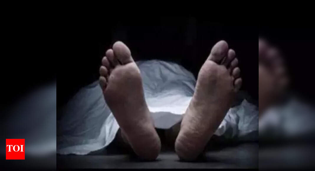 Passenger ‘suffocates’ to death as bus gets stuck in queue during fitness check by ARTO in Ayodhya | Lucknow News