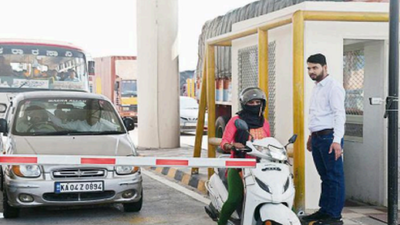 Karnataka: 50 toll plaza agencies evade stamp duty, dept cracks whip to recover Rs 1k crore