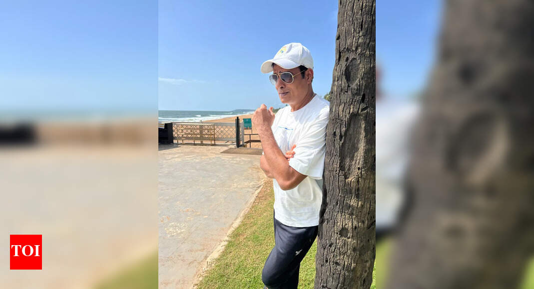 My parents wanted me to be an IAS officer: Abhimanyu - Times of India