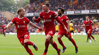 Liverpool go top in Premier League table with 3-1 win against Wolves
