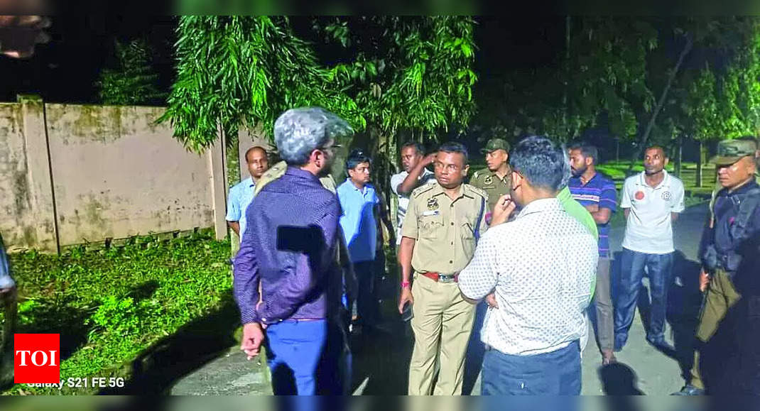 Assam: Chaos at NIT Silchar as students clash with police following campus  suicide - Assam: Chaos at NIT Silchar as students clash with police  following campus suicide 