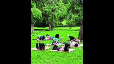 Row erupts over group reading in Lalbagh