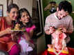 
Juhi Parmar with daughter Samairra, Raqesh Bapat carve their Ganpati idols; share pics
