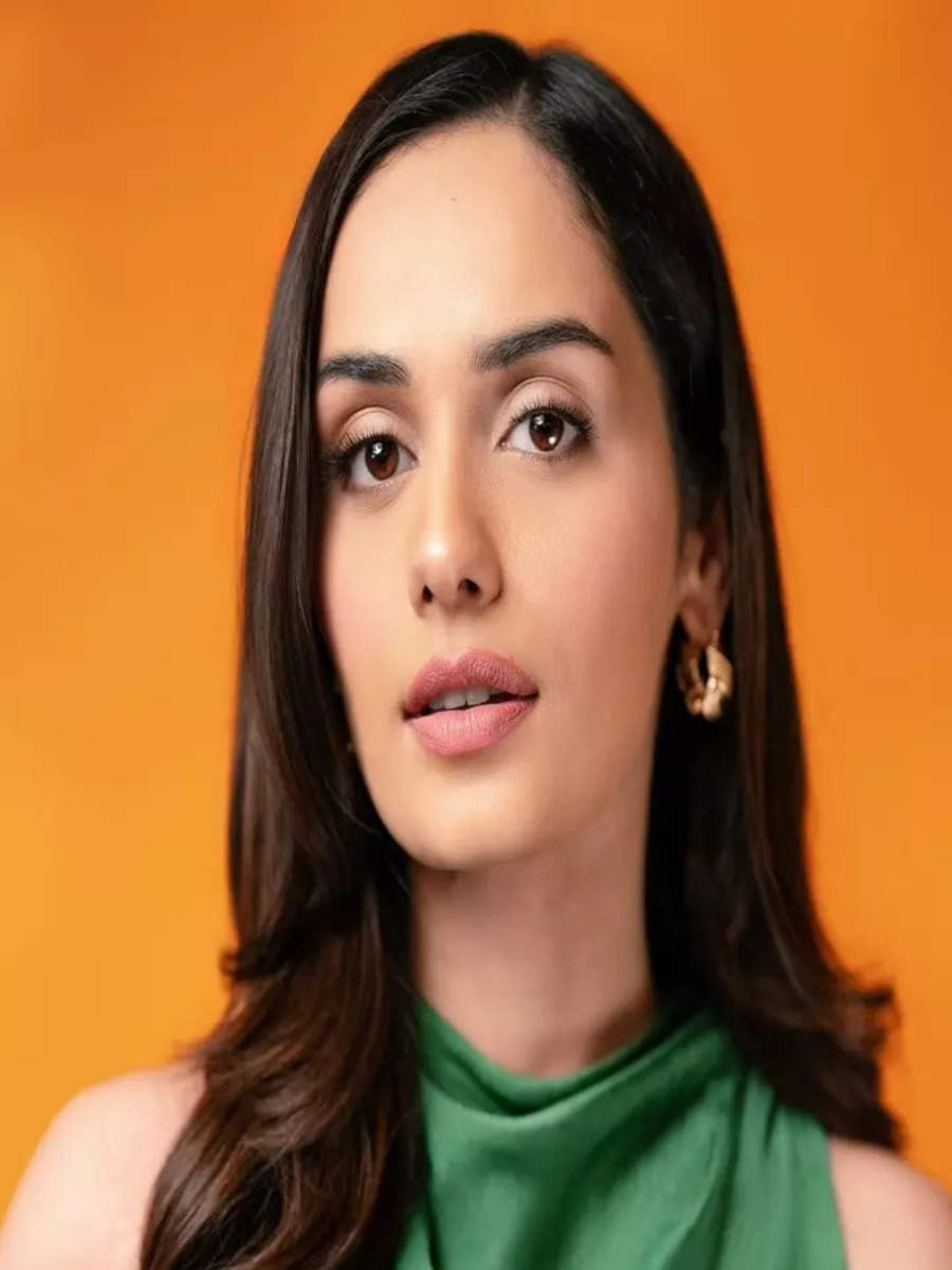 Manushi Chhillar Defines Modern Grace In Green Satin Dress | Zoom TV