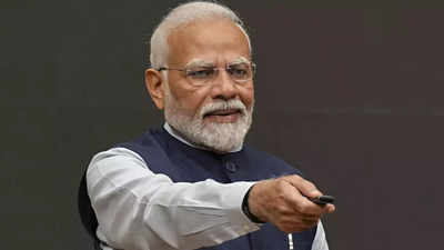 PM Modi launches Rs 13,000 crore scheme for artisans