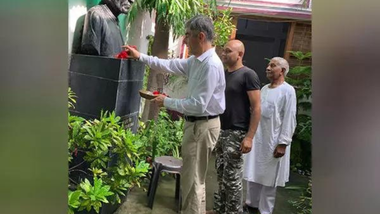 Bihar: enviado chileno visita la casa ancestral del poeta diplomático indio |  Noticias de la India