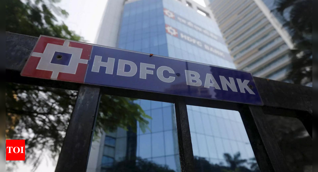 RBI extends tenure of HDFC Bank MD Sashidhar Jagdishan by 3 years – Times of India
