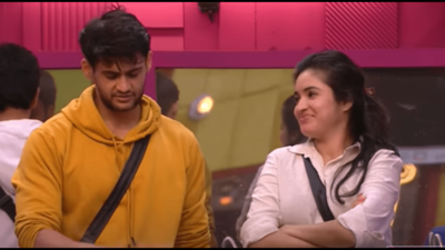 Bigg Boss Telugu 7 Preview: Is there something brewing between Rathika and Prince Yawar? The two have food in one plate