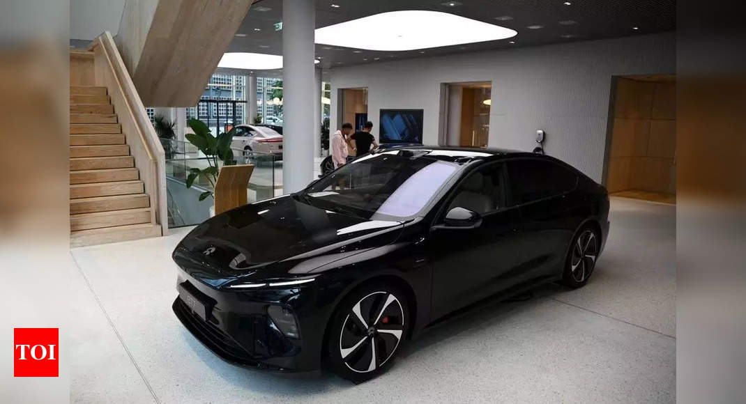 Nio Inc: Chinese EV maker Nio raises  bln in convertible bond deal