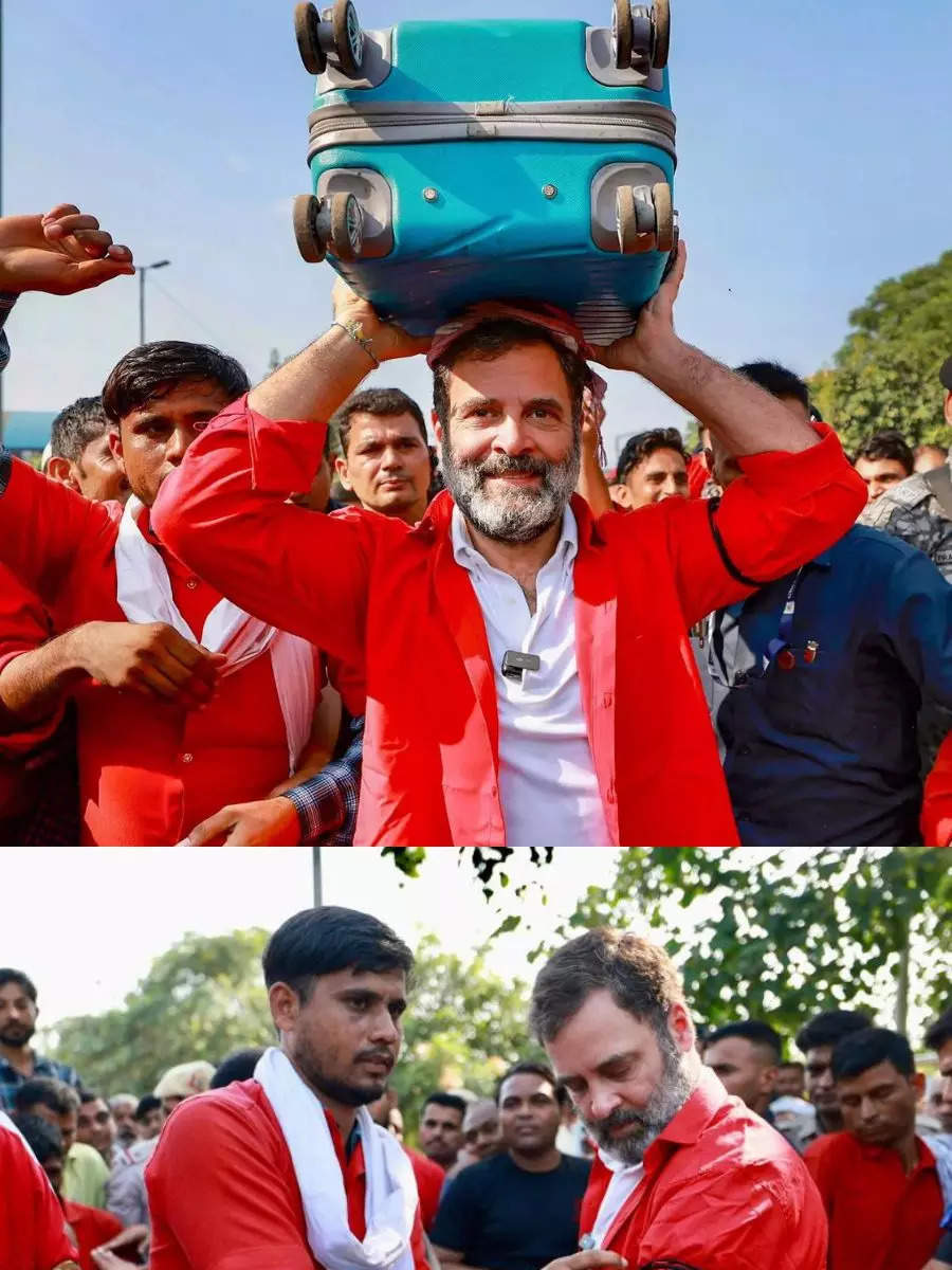 Rahul Gandhi dons coolie attire | Times of India