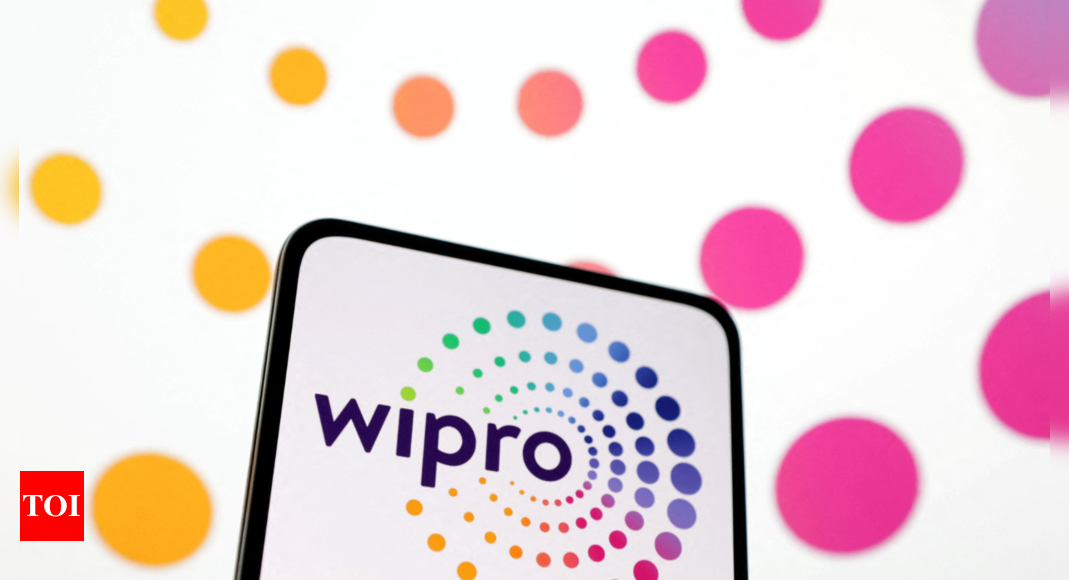 Wipro says CFO Dalal resigns, replaced by 20-year veteran Iyer – Times of India