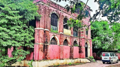 It's a wrong'un! Heritage lovers rue as Vijay Hazare's house faces demolition
