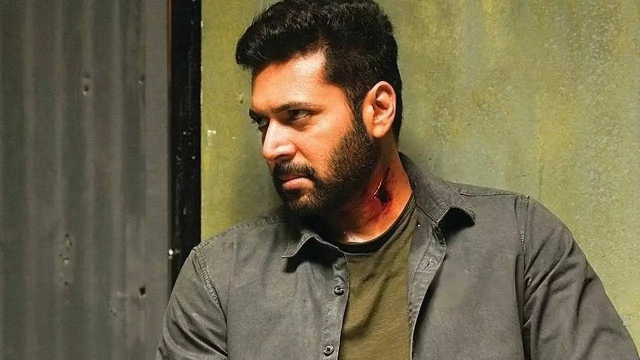 Jayam Ravi's' Siren 'first day collections
