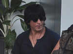 SRK clicked at domestic airport