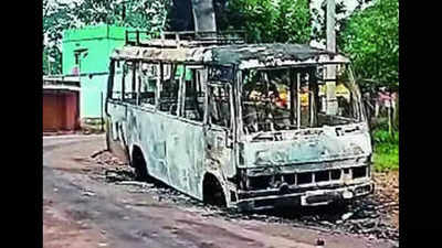 School peon sexually assaults minor in Odisha, mob torches cop vehicle