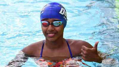 Srihari, women's freestyle relay team advance to finals