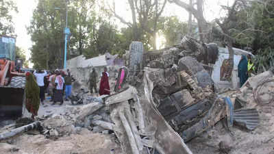 More bodies found as Somalia bombing toll climbs