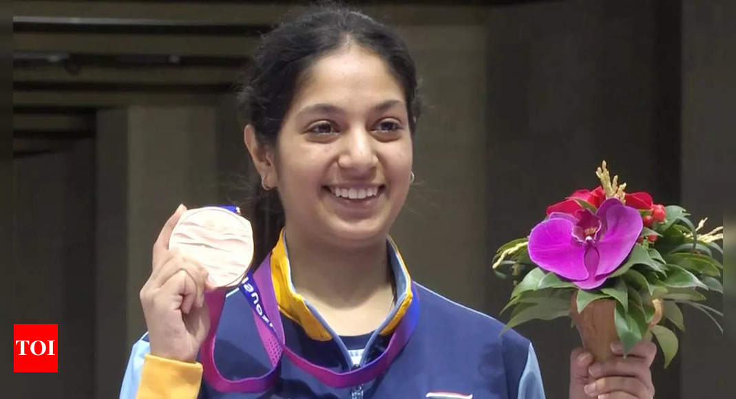 Ramita Jindal Leads Indias Silver Bronze Charge In Shooting At Asian Games Asian Games