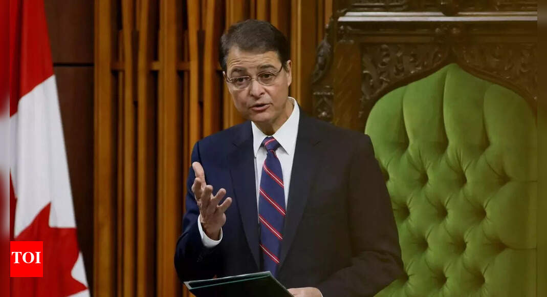 Le président de la Maison du Canada s’excuse pour la reconnaissance d’un ancien combattant qui a combattu pour les nazis