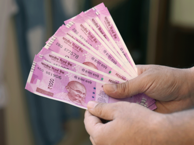 Have 2,000 Rupee Notes? What To Do?