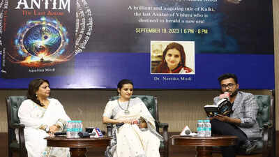 Kevin Missal and Dr Madhu Chopra launch 'Antim' by Dr Neetika Modi in Delhi