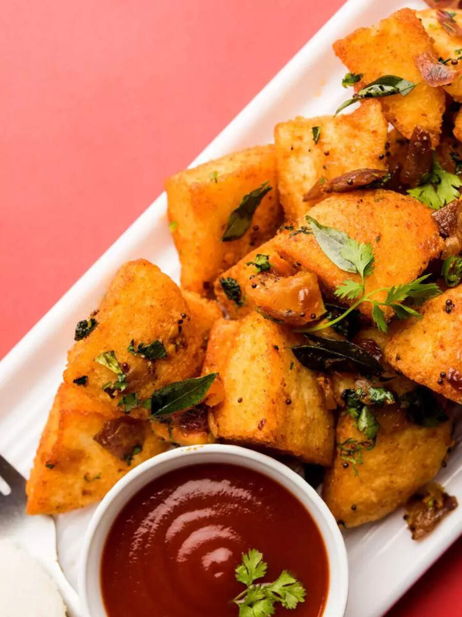 Sooji Tadka Idli Recipes Easy to make Sooji Tadka Idli in a pressure